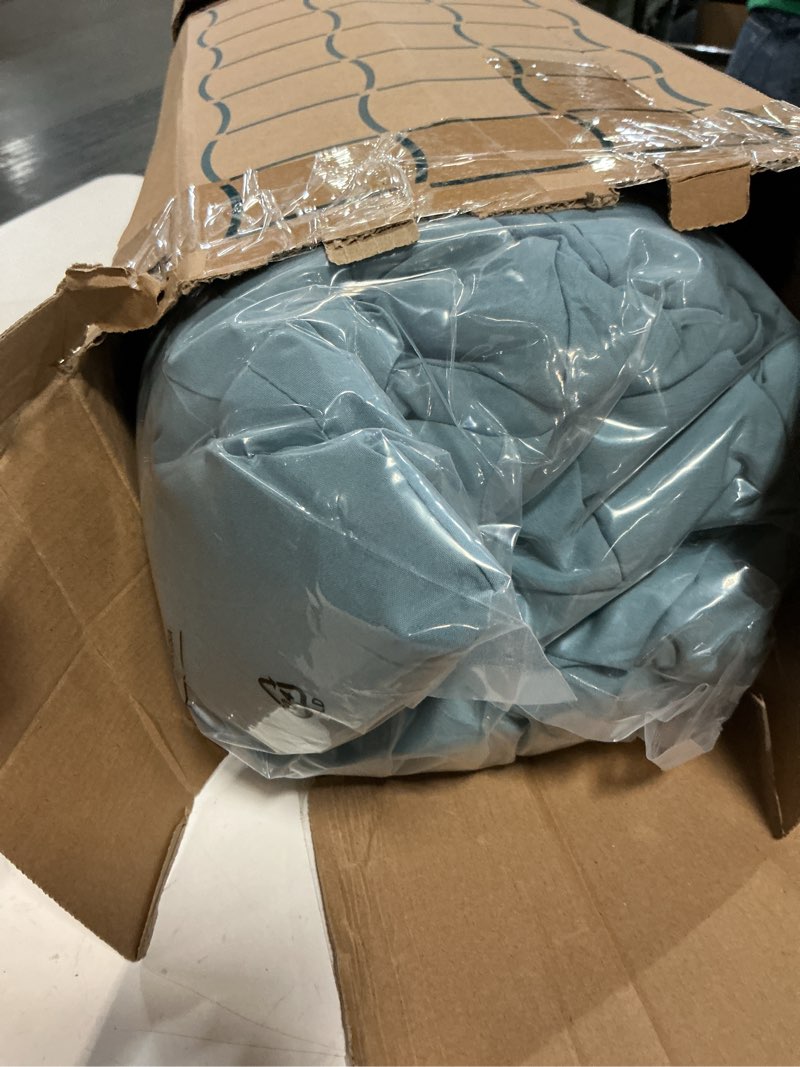Condition photo showing Good Condition for bedsure twin/twin xl comforter set, dusty blue soft prewashed bedding for all seasons, 2 pieces gentlesoft™ bed set, 1 lightweight comforter (68"x88") and 1 pillowcase (20"x26") twin/twin xl(68"x88") 15 - dusty blue