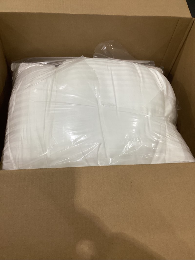 Condition photo showing Good Condition for SIMILAR TO MoonRest® 9x9 Inch Synthetic Down Alternative Square Pillow Insert Form Stuffer for Sofa Shams, Decorative Throw Pillow, Cushion and Bed Pillow Stuffing - Hypoallergenic 9” X 9” 9 Inch X 9 Inch