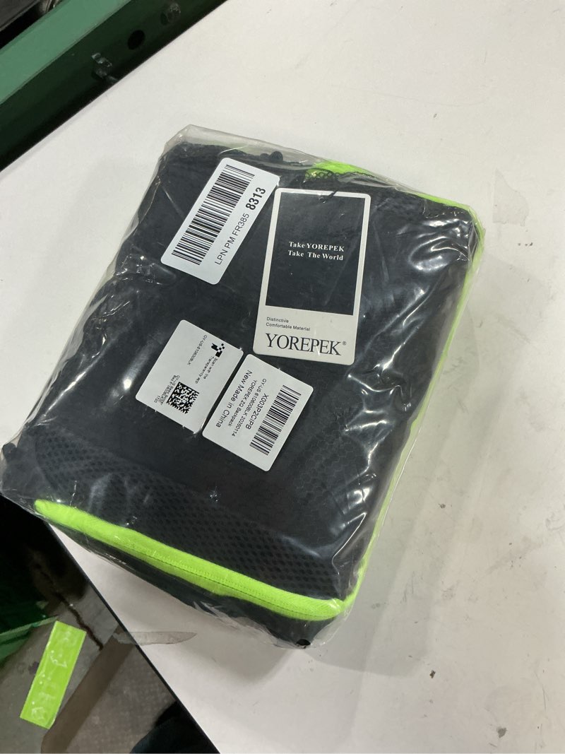 Condition photo showing Good Condition for yorepek soccer backpack,soccer bag with ball holder, water resistant sport equipment bags fit basketball volleyball football black