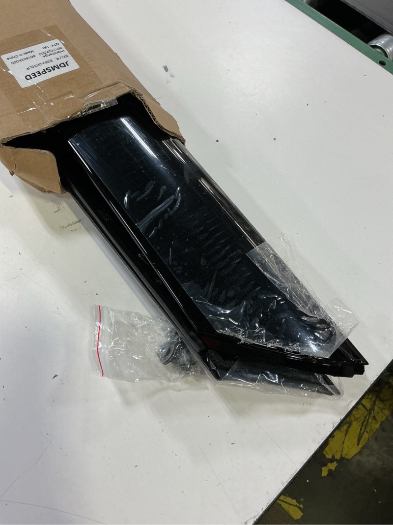 Condition photo showing Good Condition for a-pillar windshield molding trim kit outer trim set replacement for kia soul 2010 2011 2012 2013 (left & right) 86180-2k500,86170-2k500 2010-2013 outer(left & right)
