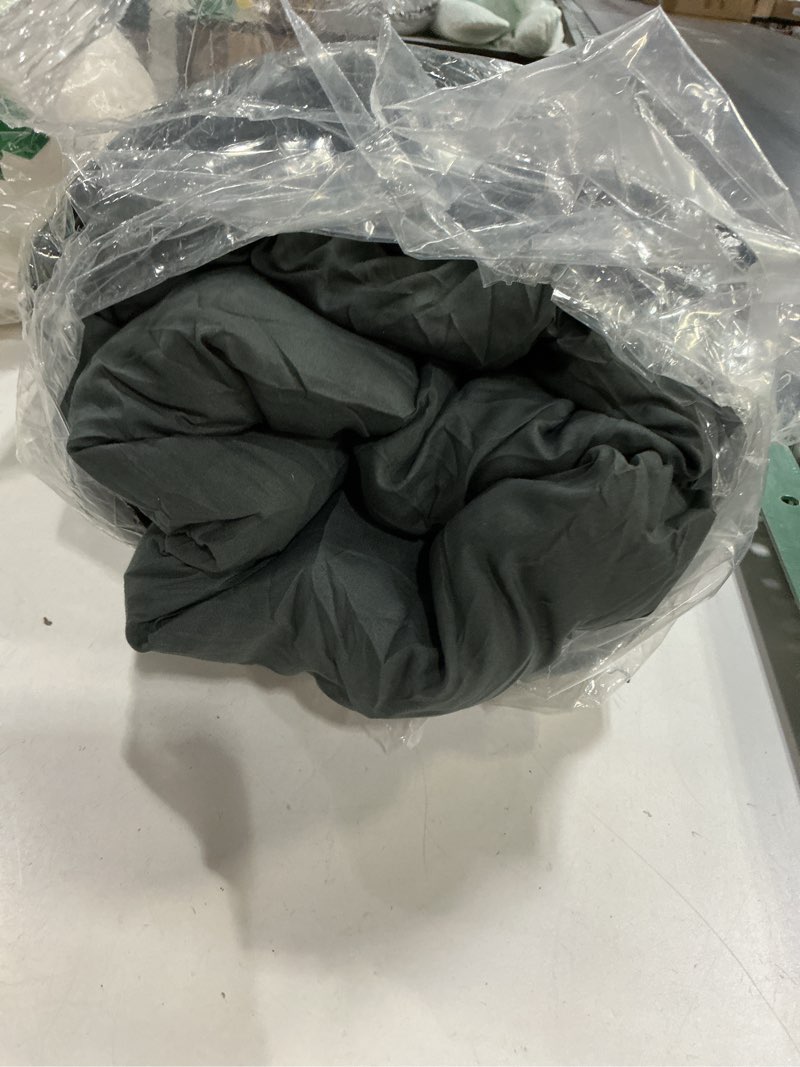 Condition photo showing Good Condition for  Similar  unknown size Nestl Comforter, Quilted Down Alternative Bedding Duvet Insert, Gray