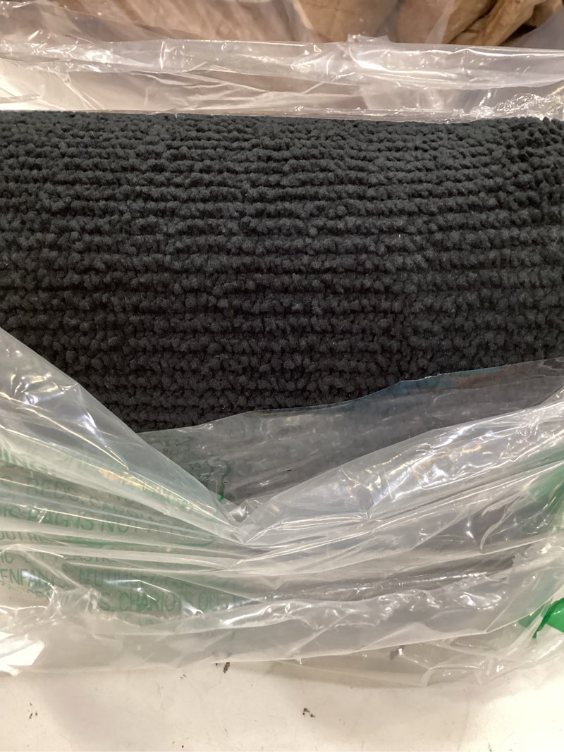Condition photo showing Good Condition for olanly thick memory foam bath mat rug 32x20, extra soft absorbent bathroom rug, quick dry bath mats, non-slip, machine washable carpet for bathroom, tub and shower, home decor accessories, black black rectangular 32" x 20"