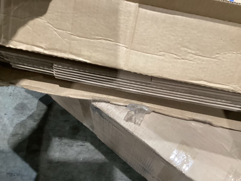 Condition photo showing Good Condition for bankers box smoothmove classic 14 box kit (8 medium/6 large)