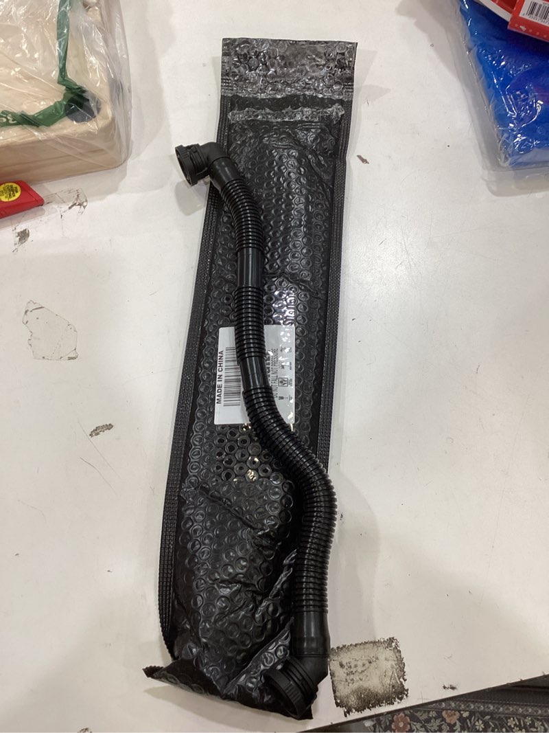 Condition photo showing Good Condition for replace for secondary air pump injection hose 06g131127 compatible with golf 2.0l jetta mk4 2.0l (gsaline)/85kw (not fit 1.8l 1.8t)