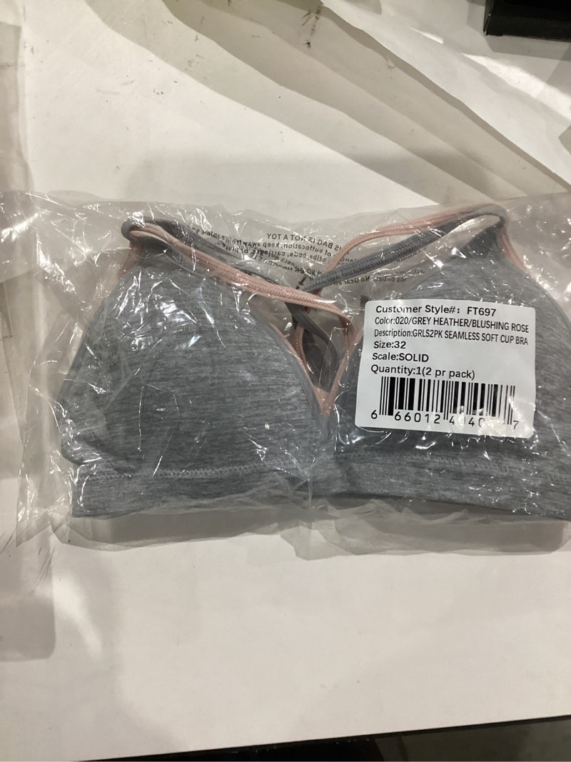 Condition photo showing New/Like New for Fruit of The Loom Girls' 2-Pack Seamless Soft Cup Bras – Lightweight & Gentle Support 32 Grey Heather/Blushing Rose