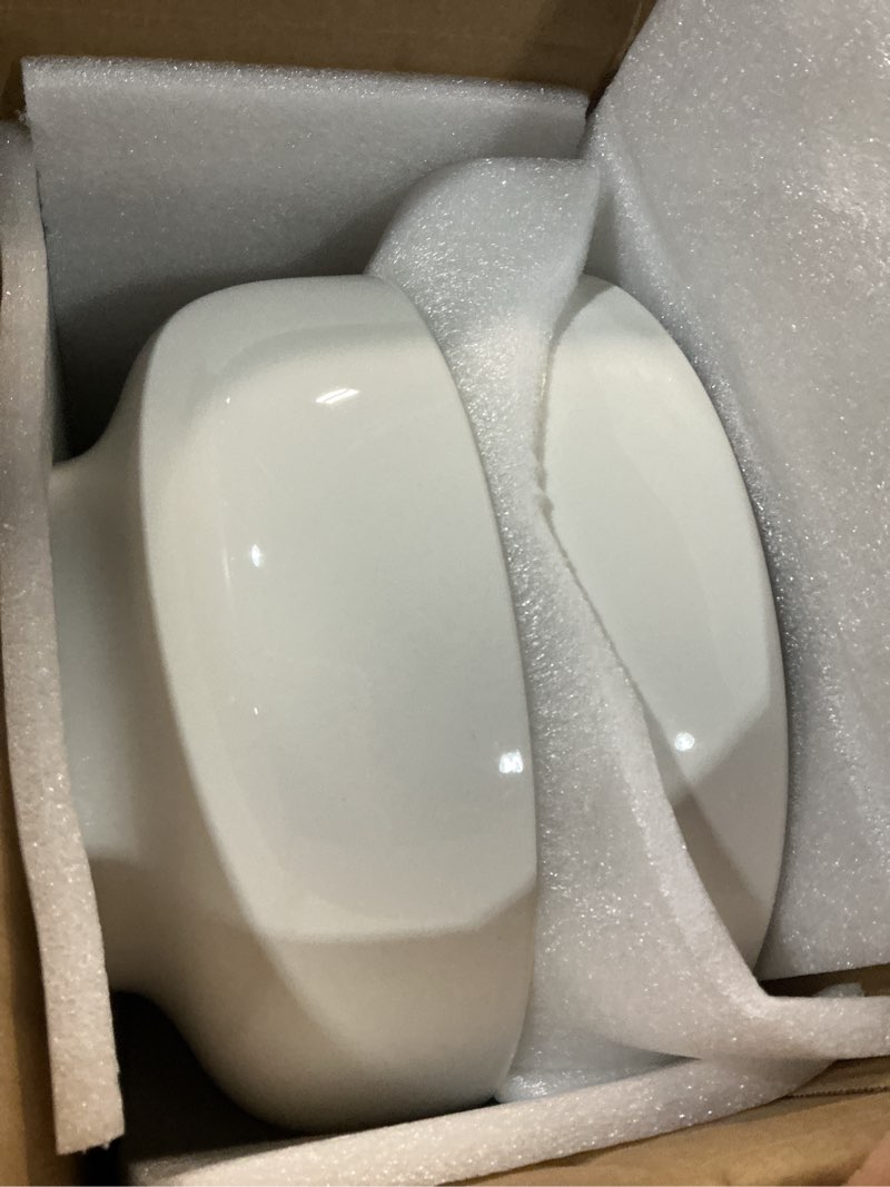 Condition photo showing New/Like New for dowan serving bowls, 9.5" large salad bowls for entertaining, side dishes, pho, pasta, centerpiece bowls for dinner parties, kitchen decor, microwave & dishwasher safe, white 9.5 inches