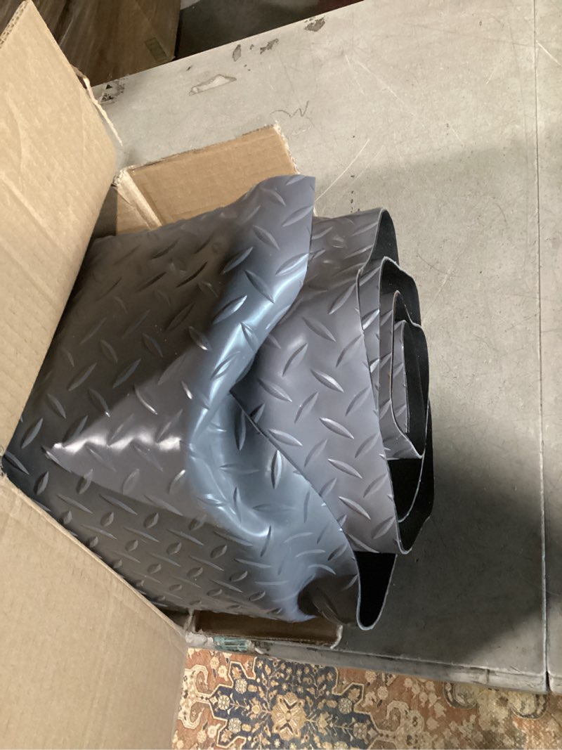 Condition photo showing Good Condition for breling 16 in x 10 ft rubber diamond plate rolls garage floor mat for under car, heavy duty flooring rug for trailers garage, pvc water/stain outside stall resistant parking rv tool(grey) diamond plate 16 in x 10 ft grey