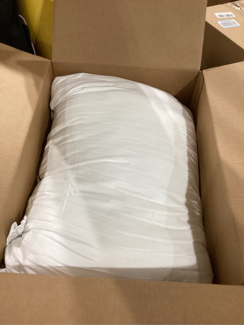 Condition photo showing As Is for JOLLYVOGUE Pillows Queen Size Set of 2 for Sleeping, Soft and Supportive Bed Pillow with Down Alternative Filling for Side and Back Sleepers, Hotel Collection 01 - Classic Design Queen (Pack of 2)