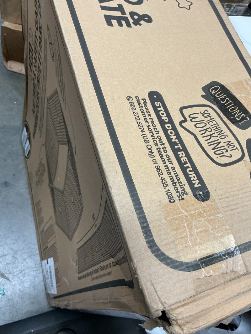 Condition photo showing Good Condition for Regalo Plastic 192-Inch Super Wide Adjustable Baby Gate and Play Yard, 4-in-1, Bonus Kit, Includes 4 Pack of Wall Mounts Gray