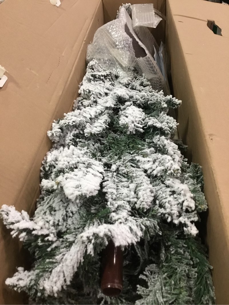 Condition photo showing Good Condition for Holiday Living 60-in Tree Pre-lit Electrical Outlet Christmas Figurine (3-Pack)