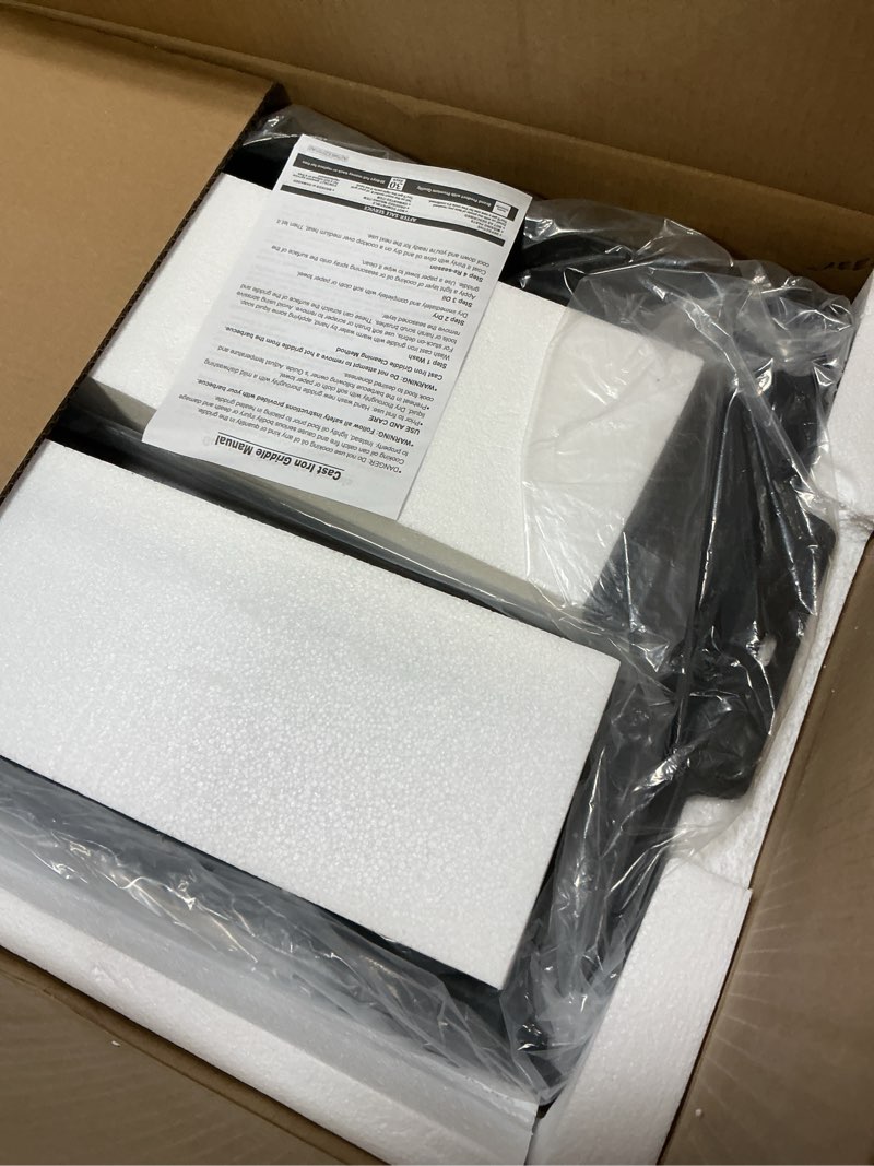 Condition photo showing New/Like New for Utheer 23" x 16" Cast Iron Griddle for Gas Grill and Stove Top, Universal Flat Top Griddle with Pre-