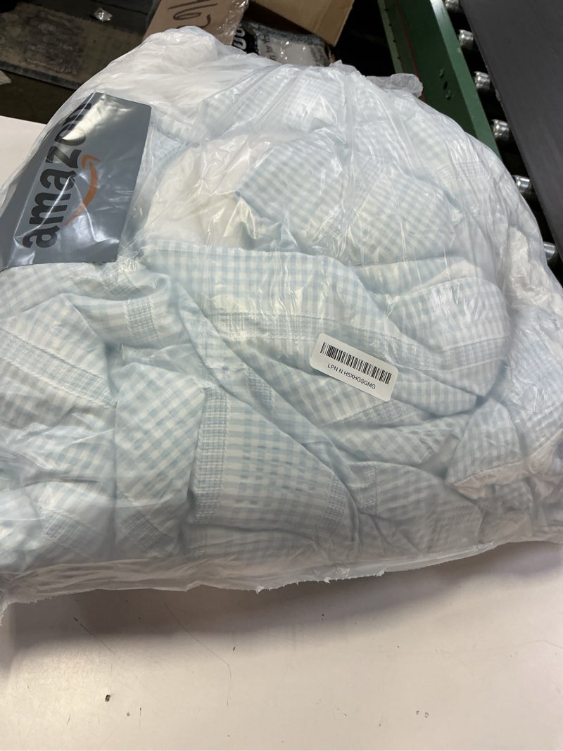Condition photo showing As Is for Boho Comforter Set Full Size - 3 Pieces Lightweight Jacquard Seersucker Bedding Sets (1 Soft Fluffy Grid Comforter & 2 Pillowcases) - All Seasons Cozy Modern Bed Set(80"x90" Sky Blue) Sky Blue Full(80"x90")