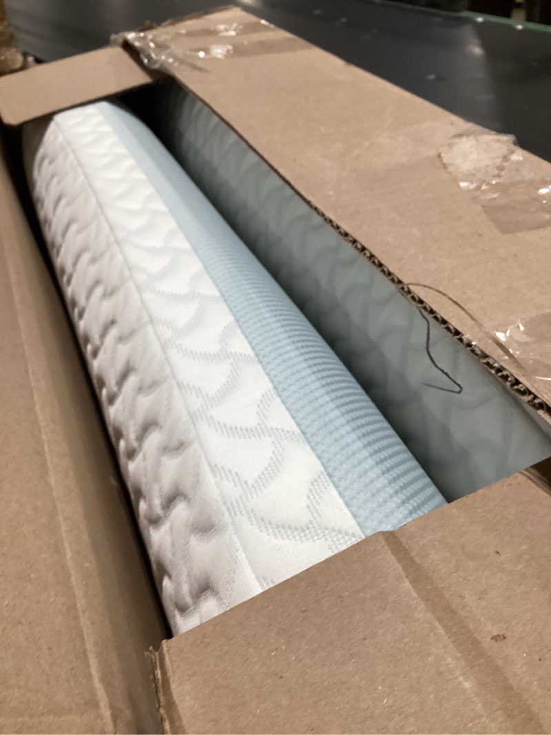 Condition photo showing Good Condition for tempur-pedic tempur-cloud® + cooling pillow, king - 2-pack