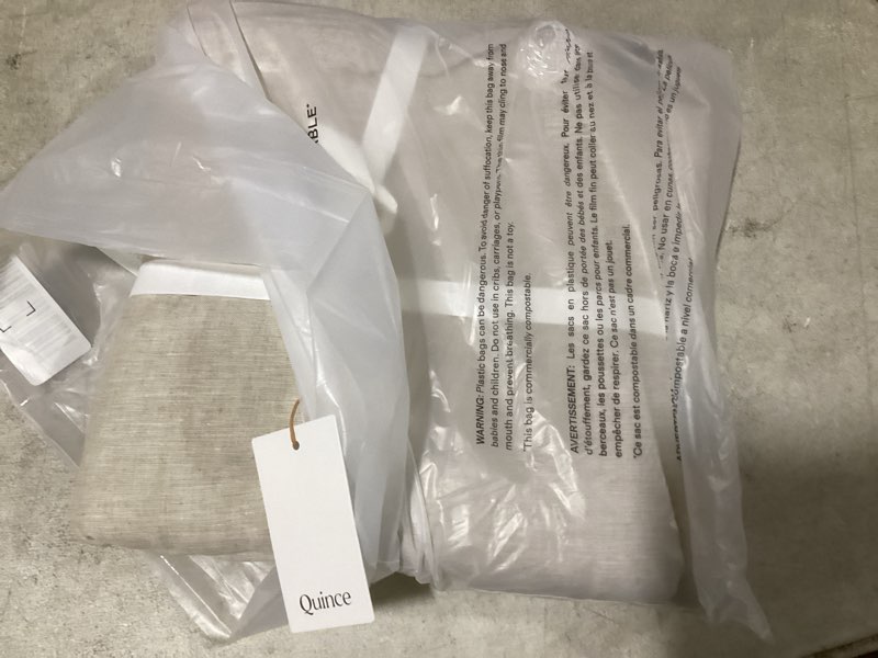 https://lotting-media.assets.bidfta.com/lotting_a88daa95-a8da-4154-8a57-8e4ef86c914e