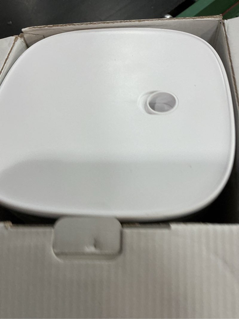 Condition photo showing New/Like New for 2.4g wifi automatic cat feeder, 4l food dispenser with 10s voice recorder, pet feeder up to 10 meals per day, timed cat feeder with dry food sealed ring (white, 4l-wifi) white- with wifi 4 l