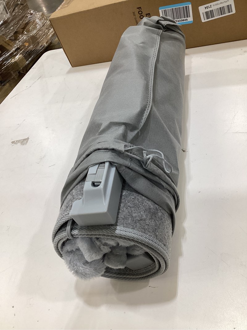 Condition photo showing New/Like New for Under Desk Heater, Electric Foot Warmer for Office & Home, Quiet Portable Feet Warmer with Heated Floor Mat, Foot heater with Thermostat and Timer Indoor Use for Foot Leg Grey Cylindrical UEMUSI