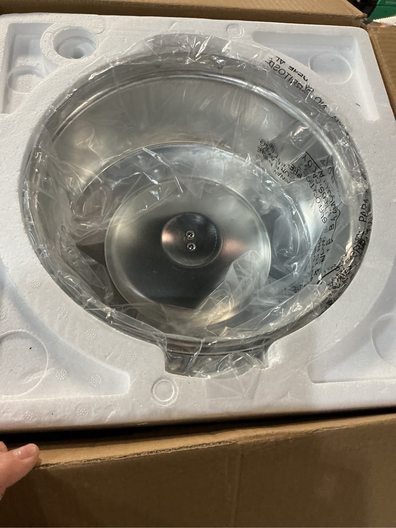 Condition photo showing Good Condition for West Bend 33600 Coffee Urn Commercial Highly-Polished Aluminum NSF Approved Features Automatic Temperature Control Large Capacity with Fast Brewing and Easy Clean Up, 100-Cup, Silver