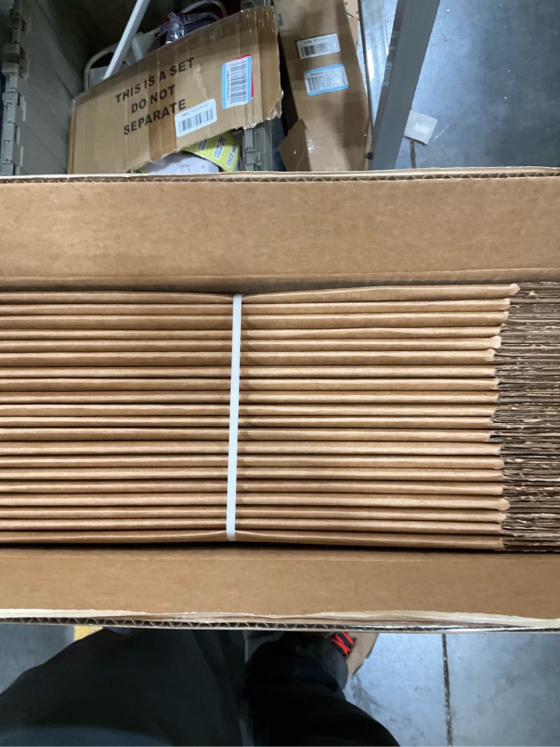 Condition photo showing New/Like New for UBMOVE Medium Moving Boxes (Medium Boxes - Pack of 20)