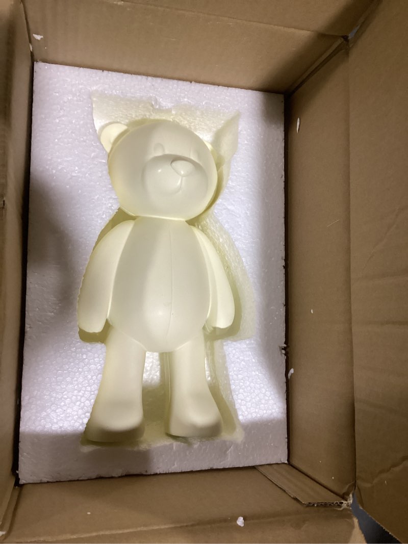 Condition photo showing Good Condition for bear sculpture statue animal figurine home decor modern arts polyresin gifts white 12.0 inch