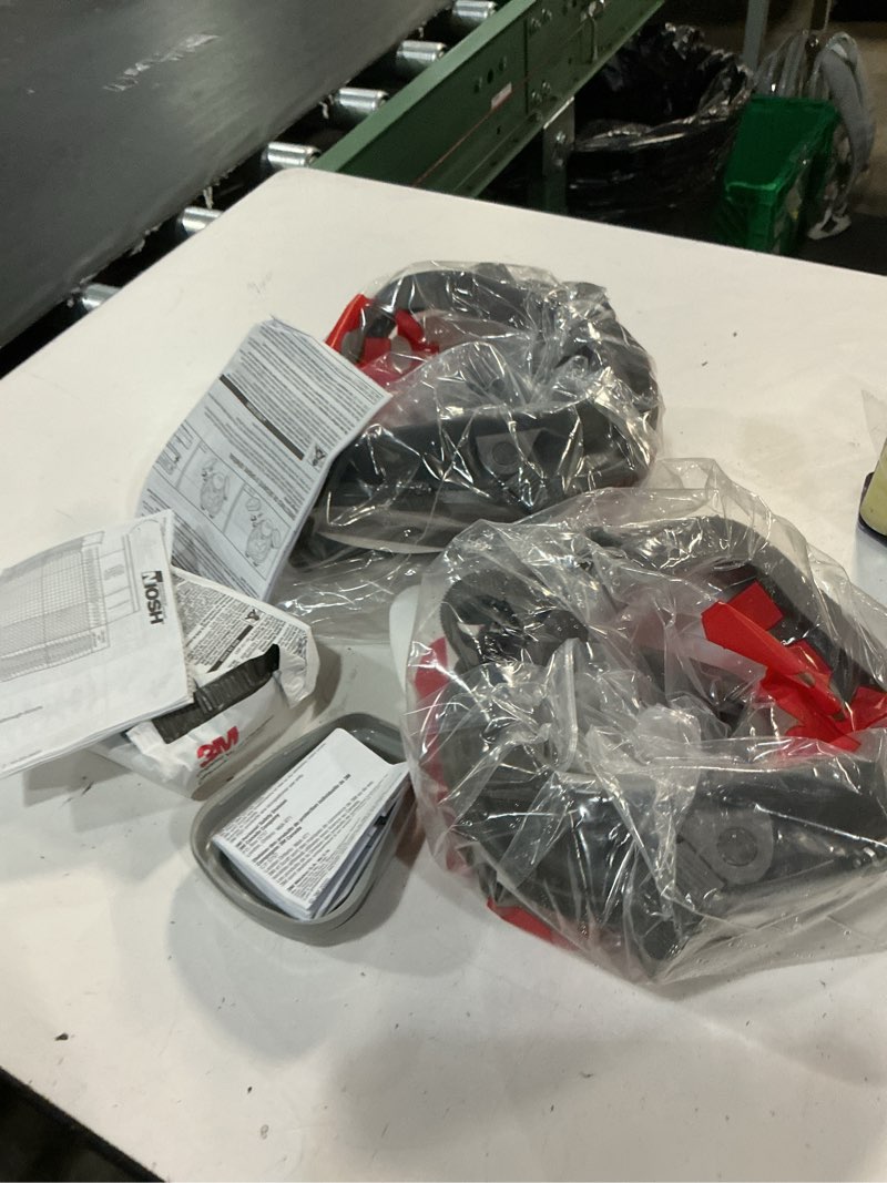 Condition photo showing Good Condition for full-face paint spray respirator