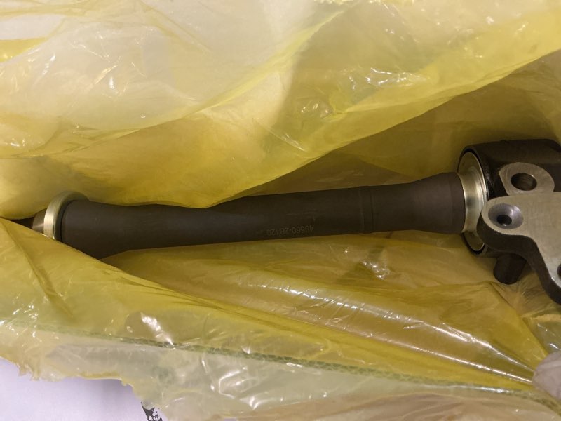 Condition photo showing Good Condition for 49560-2B120 CV Intermediate Shaft Compatible with Hyundai Santa Fe 2007 2008 2009, Bearing Bracket w