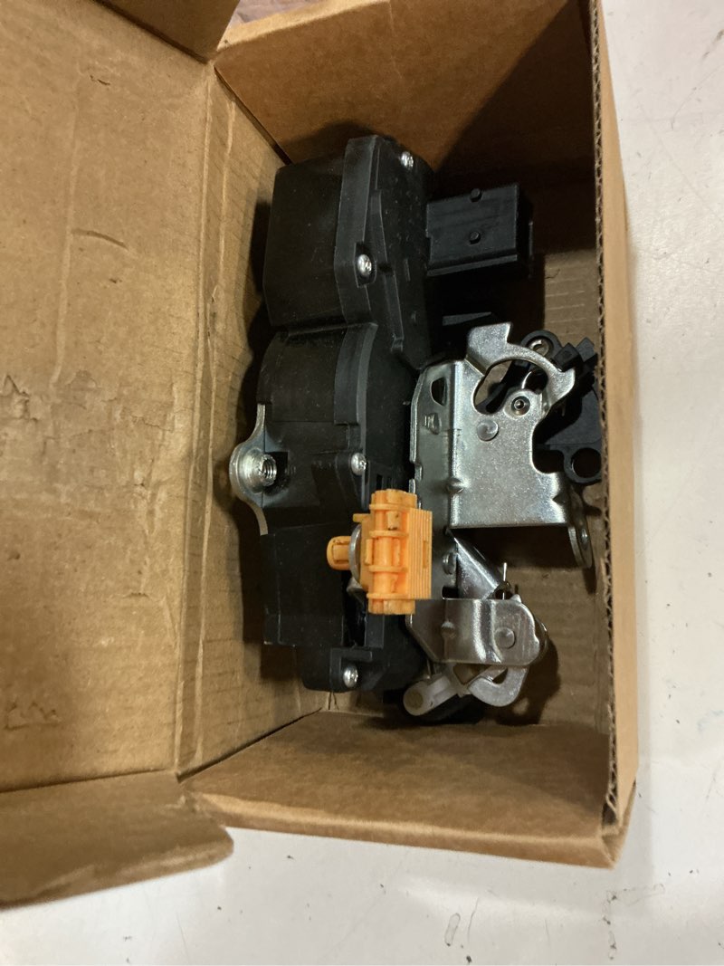 Condition photo showing As Is for door lock actuator w/latch assembly fits for 06-11 chevrolet impala (all submodels) rear right 20790