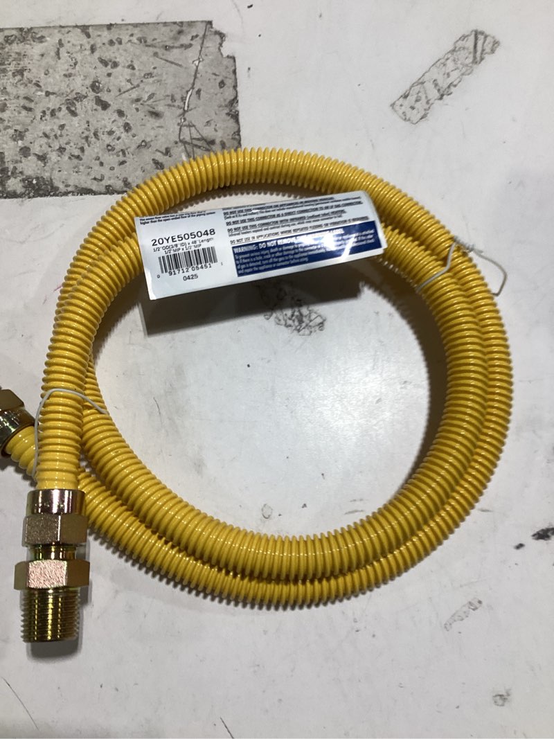 Condition photo showing Good Condition for eastman 48 inch x 1/2 inch od flexible gas line connector with (2) 1/2 inch mip fitting ends for natural gas and liquid propane, stainless steel, yellow, 20ye505048b