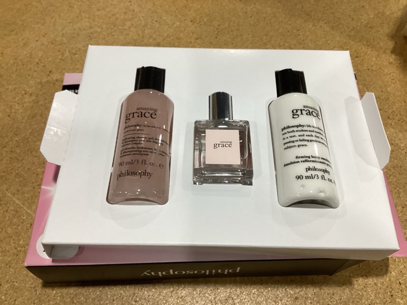 Condition photo showing New/Like New for philosophy amazing grace eau de toilette - clean & floral women's perfume - with notes of bergamot, muguet & musk - long lasting fragrance 3 piece giftset (2 fl oz eau de toilette + 6 fl oz shower gel + 6 fl oz firming body emulsion) 2.17 fl oz (pack of 3)