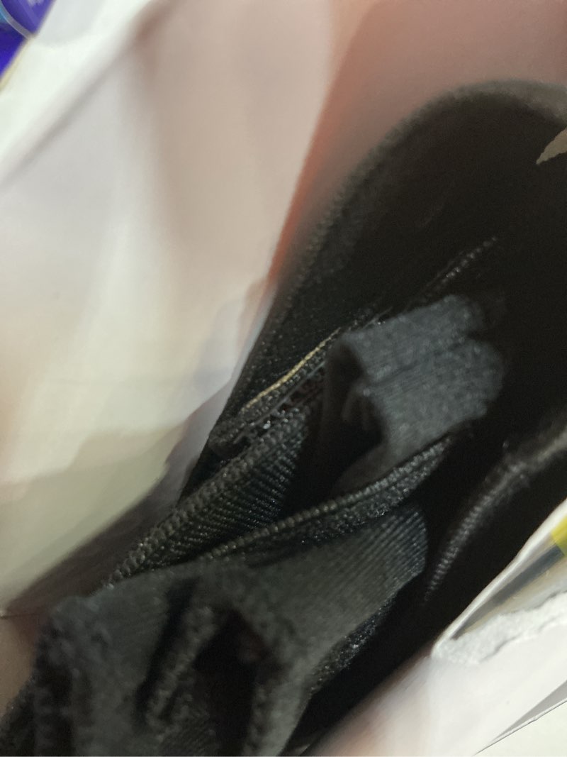 Condition photo showing Good Condition for copper fit ice compression gloves infused with menthol, black, large/x-large