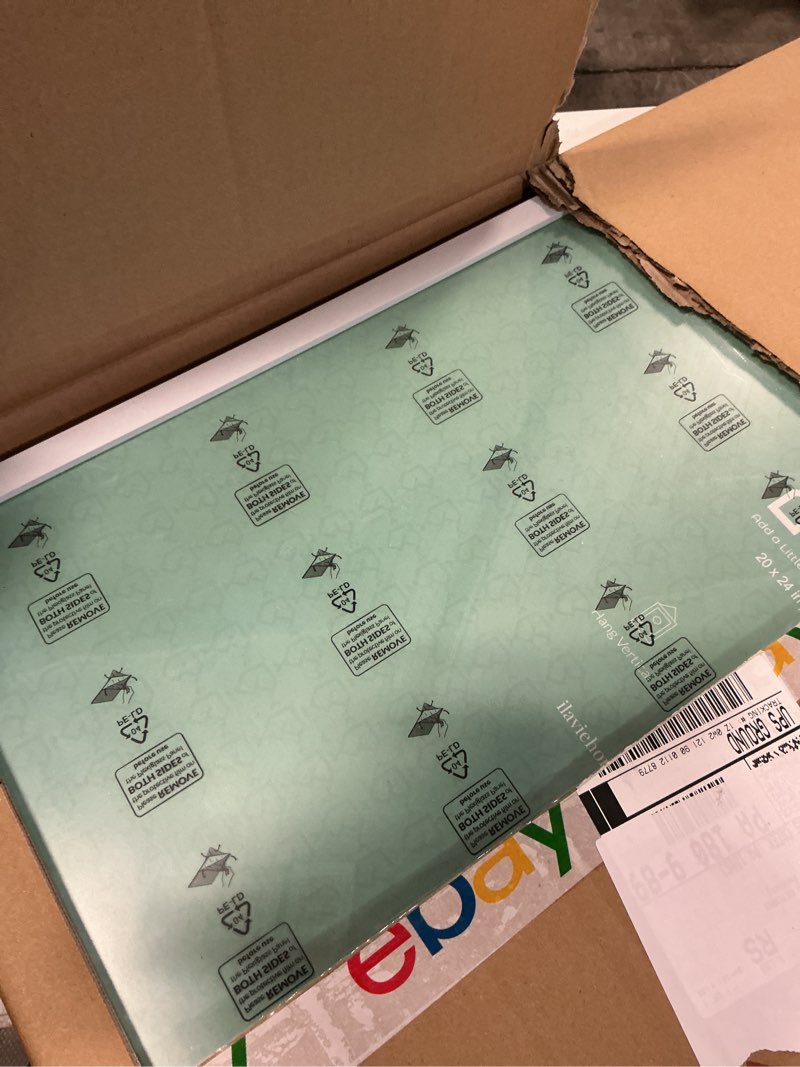 Condition photo showing Good Condition for LaVie Home 20x24 Picture Frame for Wall Display, 20x24 White Picture Frame with HD Plexiglas, 20 x 24 Poster Frame 1 Pack, Display Frame for Vertical or Horizontal, Classic Collection