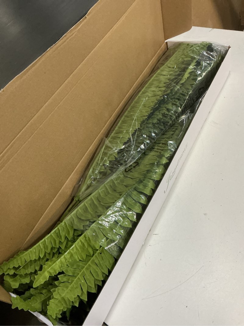 Condition photo showing Good Condition for 35" Ferns Artificial Bush Plants Large, 2 Artificial Boston Ferns with 39 Fronds for Outdoors Home Decor 35" 2 Pcs