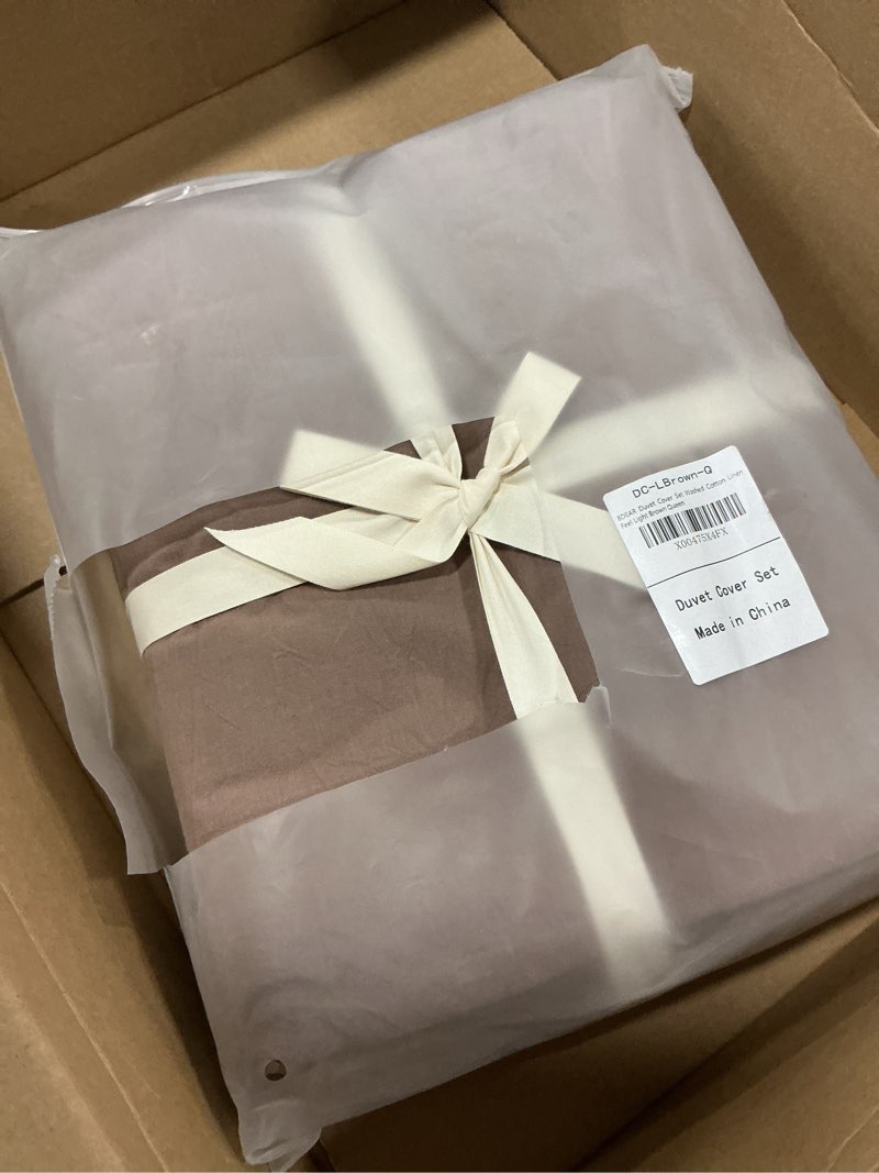 Condition photo showing Good Condition for Linen Feel Light Chocolate Brown Duvet Cover Queen Size 90'' L x 90'' W, Percale 100% Washed Cotton Duvet Cover with Zipper Closure Plus 2 Pillowcases, Oeko TEX Standard Certificated Light Chocolate Brown(no Comforter) Queen (90" x 90")