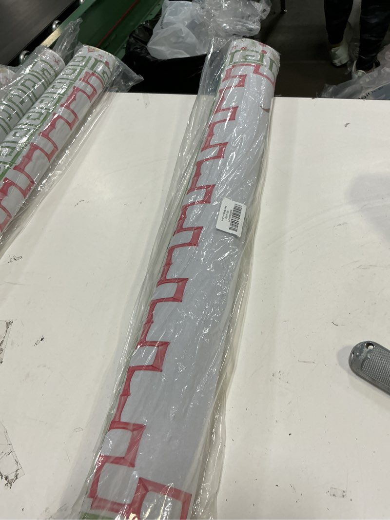 Condition photo showing New/Like New for skiptiger christmas bow cocktail mahjong mat 31.5 x 31.5 in, red green christmas mahjong mat for tab