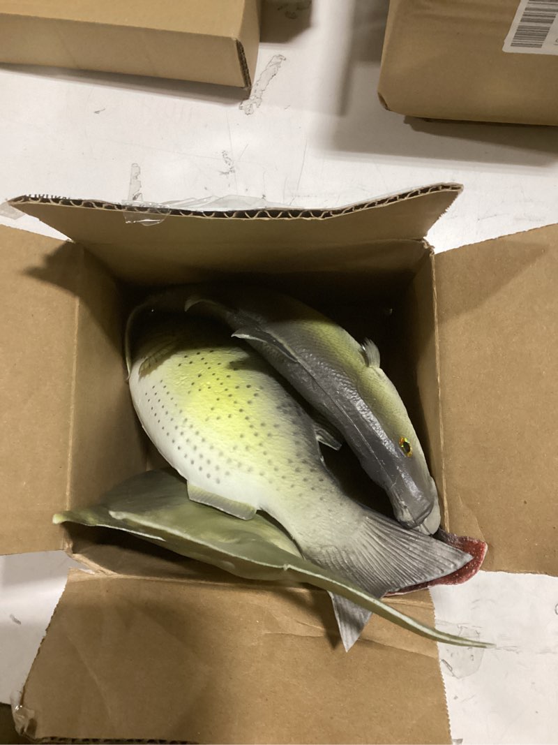Condition photo showing Good Condition for 4 pack fake fish, 11 inch artificial fish models simulated pretend realistic fish lifelike sea fish for party display, kitchen decor, photography props, 4 types