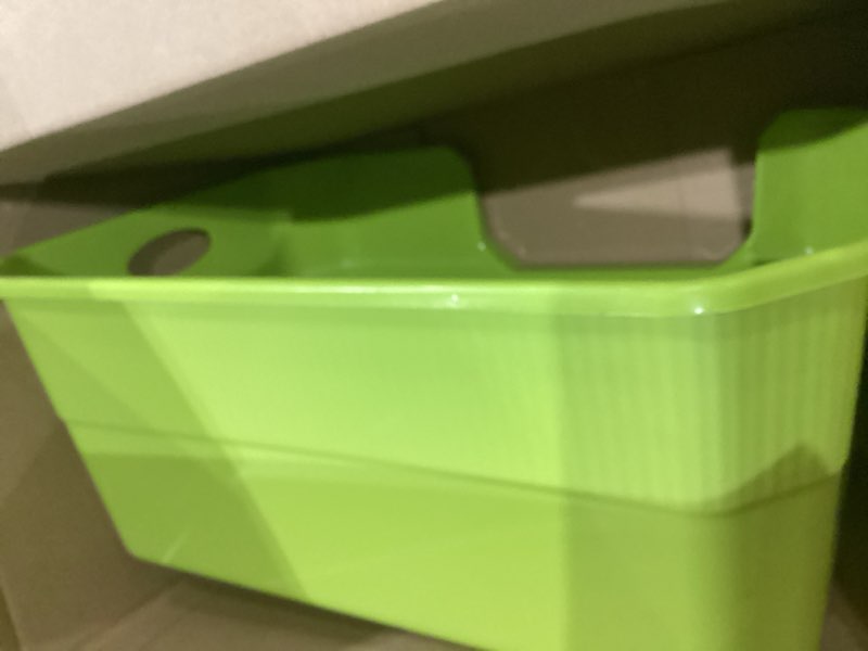 Condition photo showing Good Condition for large cat litter box with high sides,low entry cat litter pan tray kitty litter box for indoor big & senior cats,anti-splashing waterproof cat toilet,tool-free assembly,easy to clean (green)