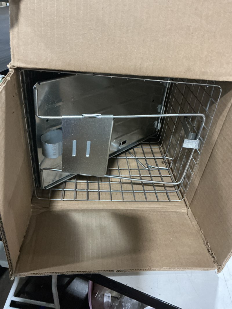 Condition photo showing Good Condition for havahart large 1-door live animal trap for raccoons, cats, bobcats, beavers | heavy duty humane catch and release cage trap for outdoor pest control, 1079sr