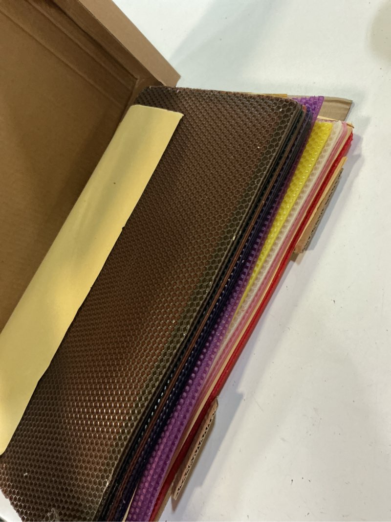 Condition photo showing Good Condition for diy candles, beeswax honeycomb candle sheet, candle making kit - 20 pcs (8 * 16in) in 20 colors with cotton wicks, beeswax sheet kit beeswax candle kit 10colors-large