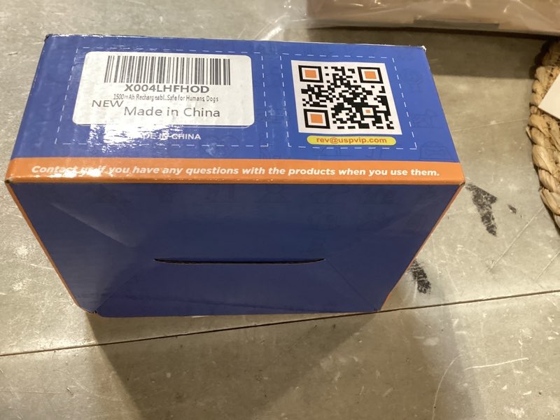 https://lotting-media.assets.bidfta.com/lotting_a8f8c42a-dbeb-4178-b9c7-f07e5e43f92a