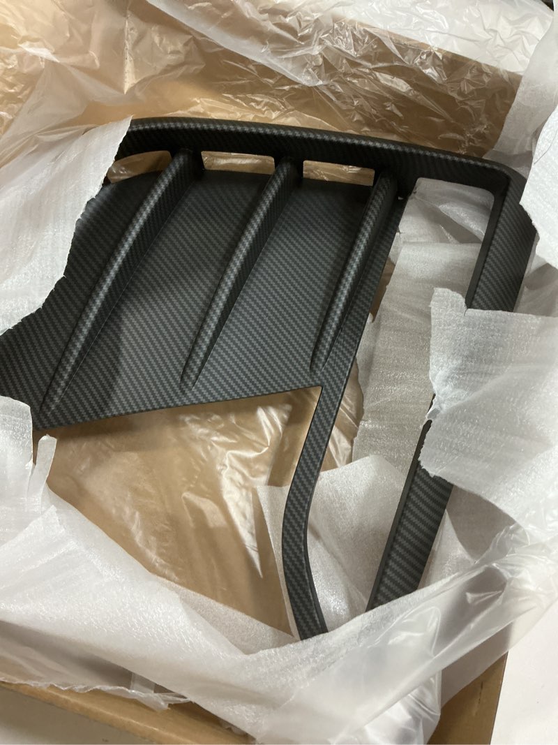 Condition photo showing Good Condition for yhcdsea for 2025 Tesla Model Y Juniper Front Fog Light Cover Trim Eyebrow Frame Decorative Accessories (Juniper-Matt Carbon Fiber Pattern)