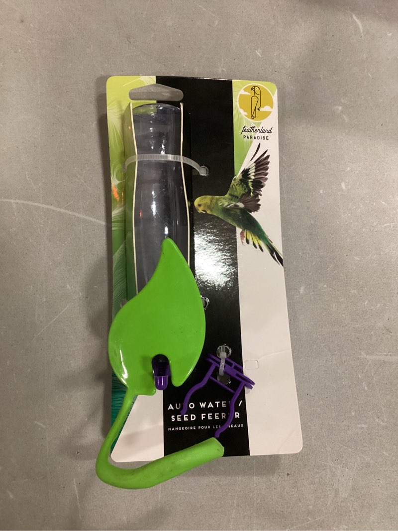 Condition photo showing New/Like New for Feather Land Auto Water/Seed Feeder