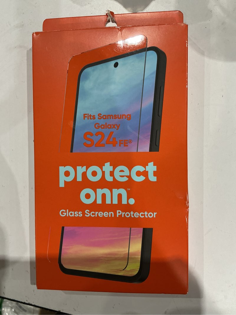 Condition photo showing Good Condition for onn glass screen protector with easy application tray for samsung galaxy s24 fe