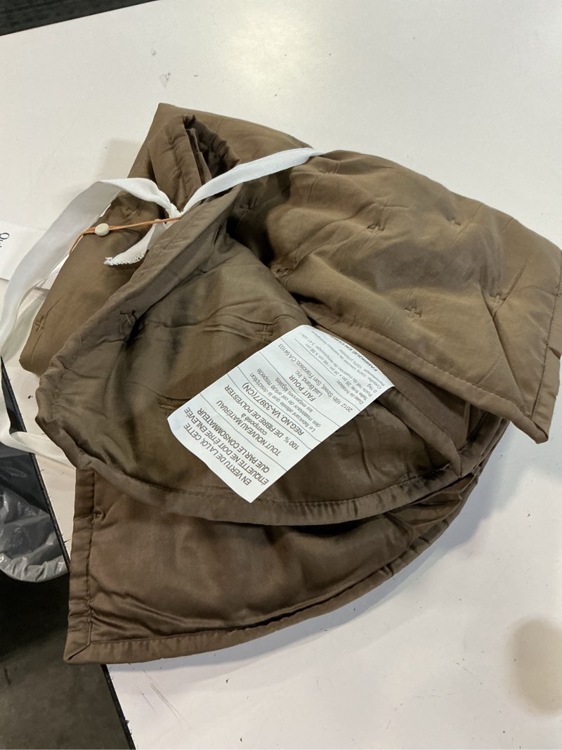 Condition photo showing Good Condition for bamboo dream quilted euro sham color: walnut(26inx26in)