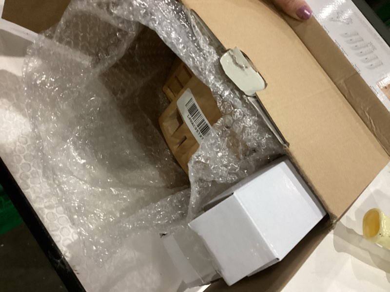 Condition photo showing Good Condition for cuisinart 15-piece knife set with block, high carbon stainless steel, forged triple rivet, white, c77wtr-15p