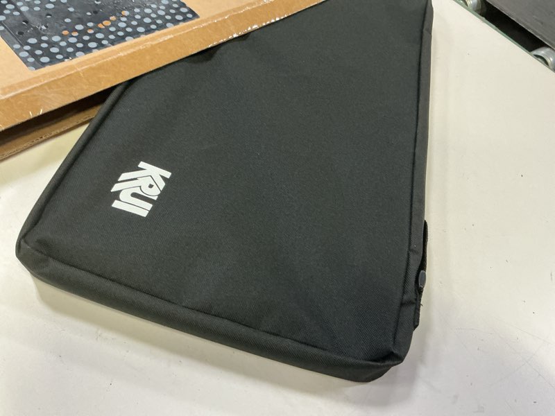 Condition photo showing Good Condition for krui baseball racket for fly balls, grounders and line drives, fungo racket baseball with high elasticity mesh for coaches and parents to train player easily black handle