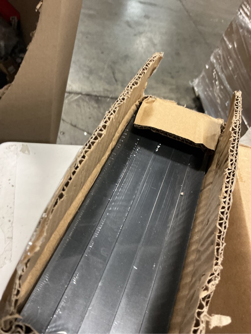 Condition photo showing Good Condition for GOmaize Front Loading Black Picture Frame 8x10 Set of 5 Wall and Table Mounting