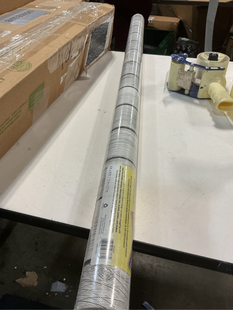 Condition photo showing New/Like New for Teacher Created Resources White Wood Better Than Paper Bulletin Board Roll (77366)