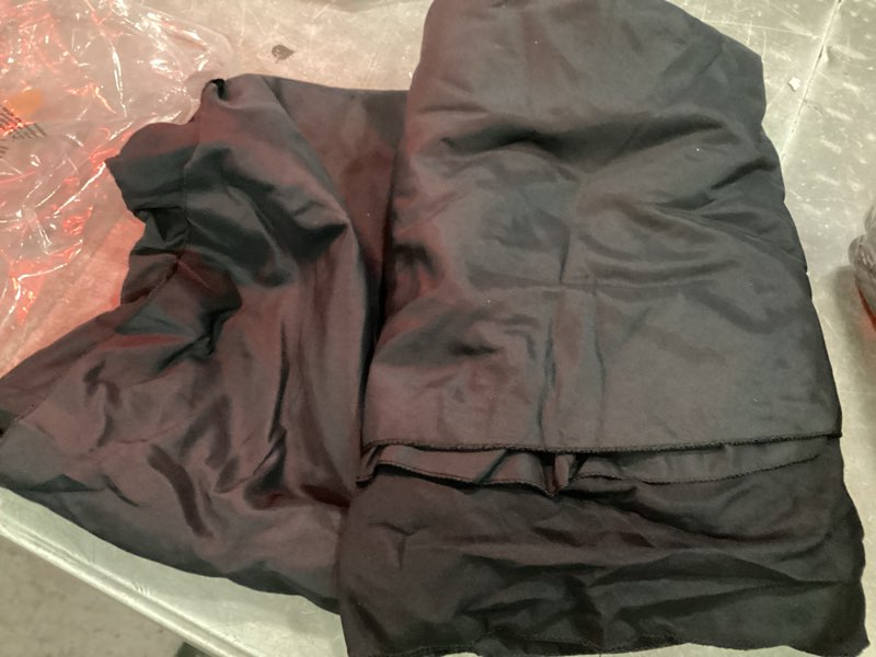 Condition photo showing As Is for 5 pack spandex round 24'' tablecloths for cocktail, banquet, outdoor party, wedding, bar, restaurant - black, reusable, easy care 5 pcs round 24" black