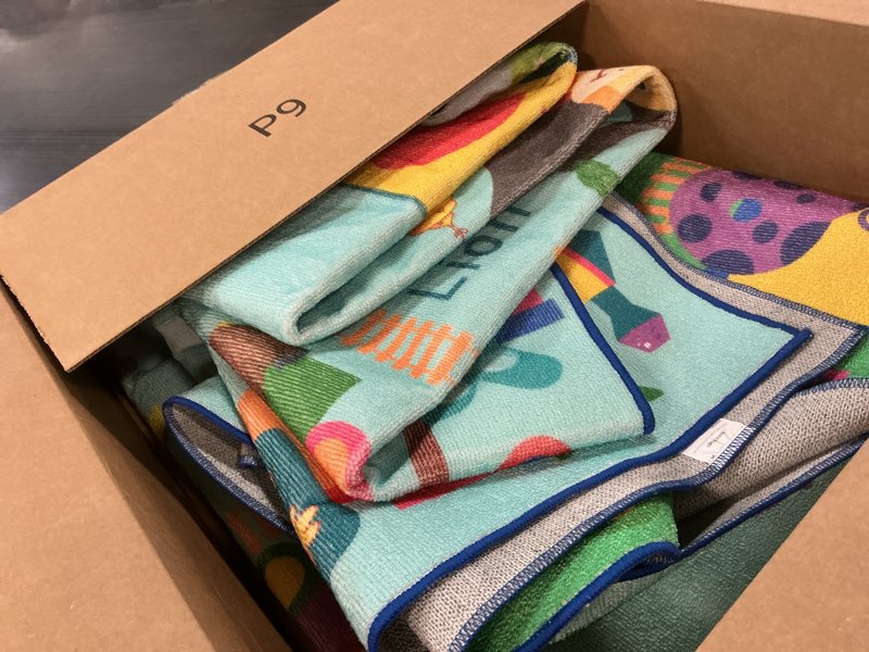 Condition photo showing As Is for maxsoft kids area rugs for playroom, educational 6x9 tpr non slip play mat for classroom bedroom, washable learning playmat fun abc alphabet carpet rug for nursery children toddler kid room multi-a 6' x 9' (rectangular)