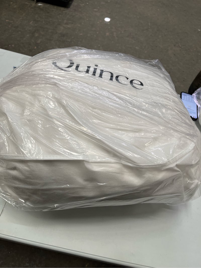 Condition photo showing Good Condition for ultra warm luxe goose down comforter, king/cal king, white