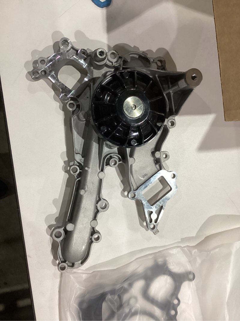 TRQ Engine Water Pump Compatible with 2013-2014 Mercedes-Benz C300 2013-2015 C350 2013-2016 E350 E40